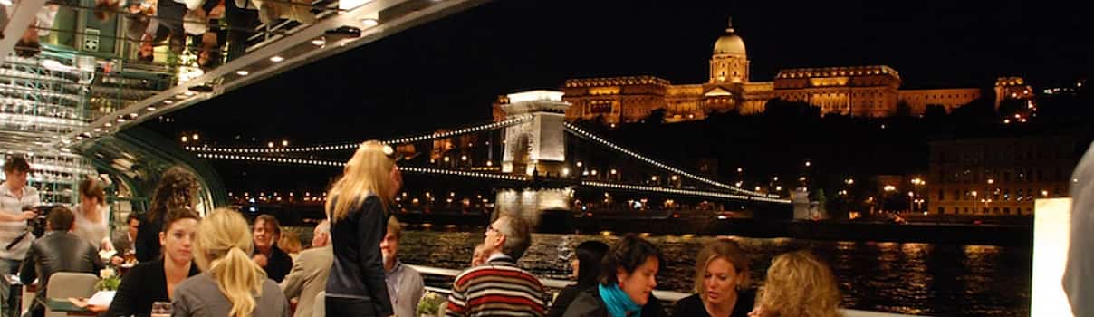 Photo 1 Budapest Candlelight Dinner Cruise