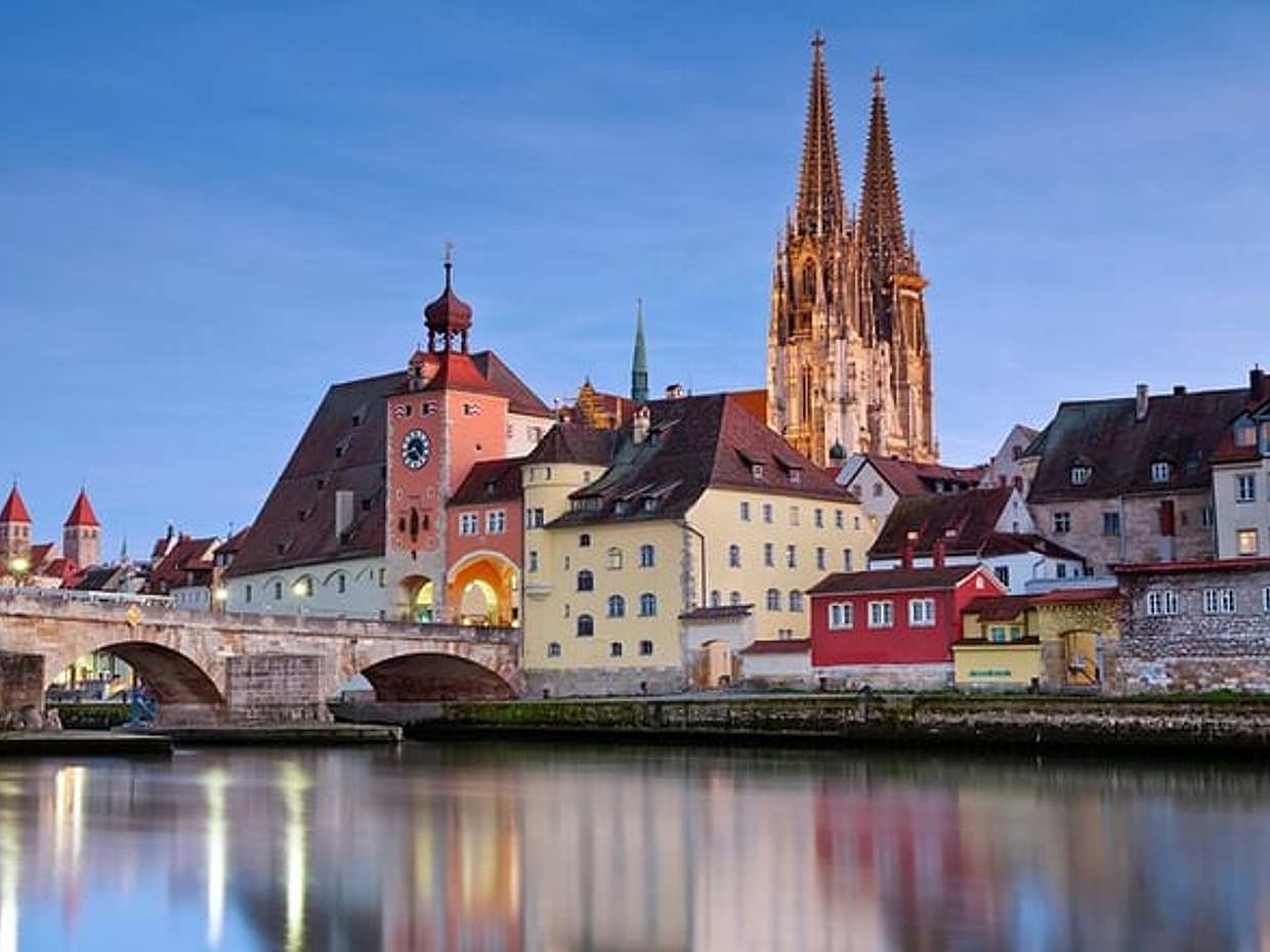Regensburg Scavenger Hunt & Highlights Self-Guided Walking Tour, photo 5