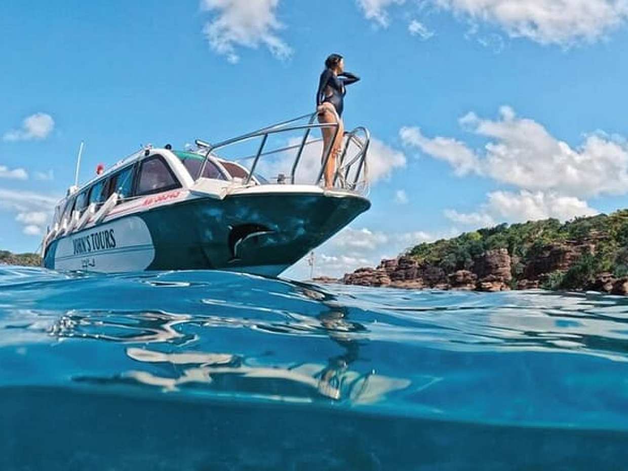 Phu Quoc Snorkeling, Speed Boat with BBQ Lunch and Drone Pictures