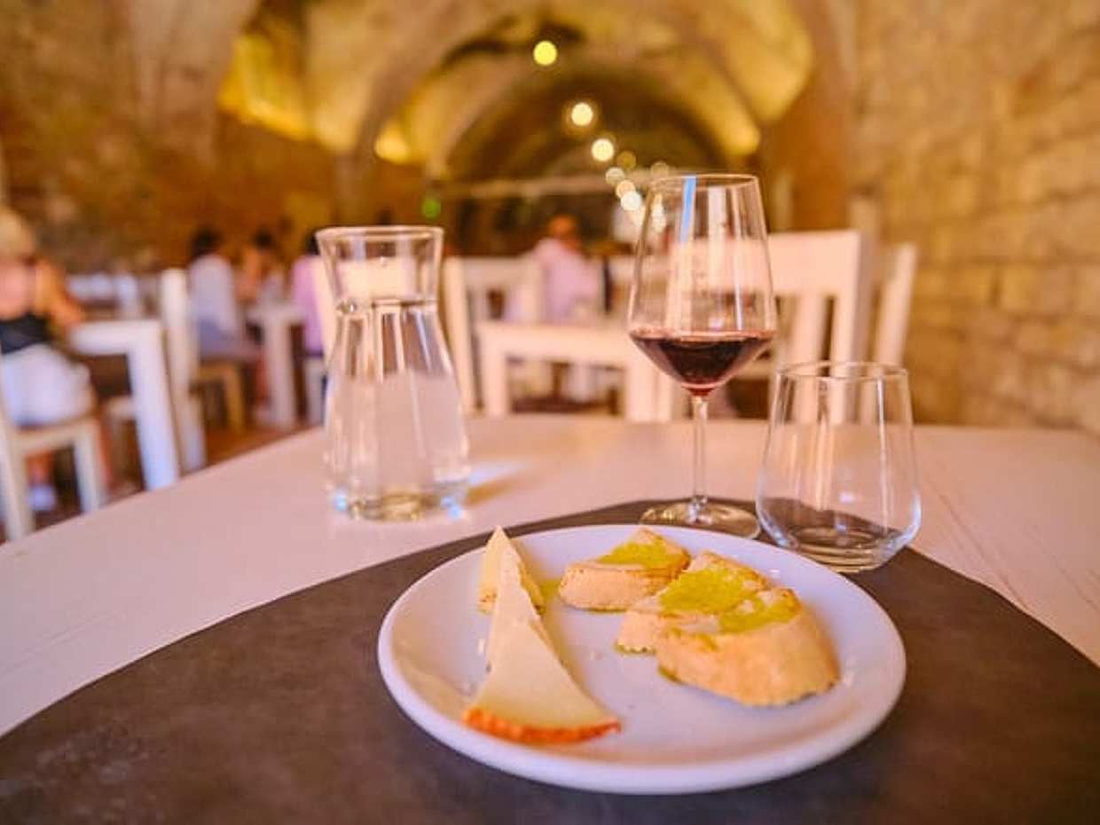 Discovering Val d’Orcia: Montepulciano & Pienza with Wine and Cheese Tastings from Rome, photo 5