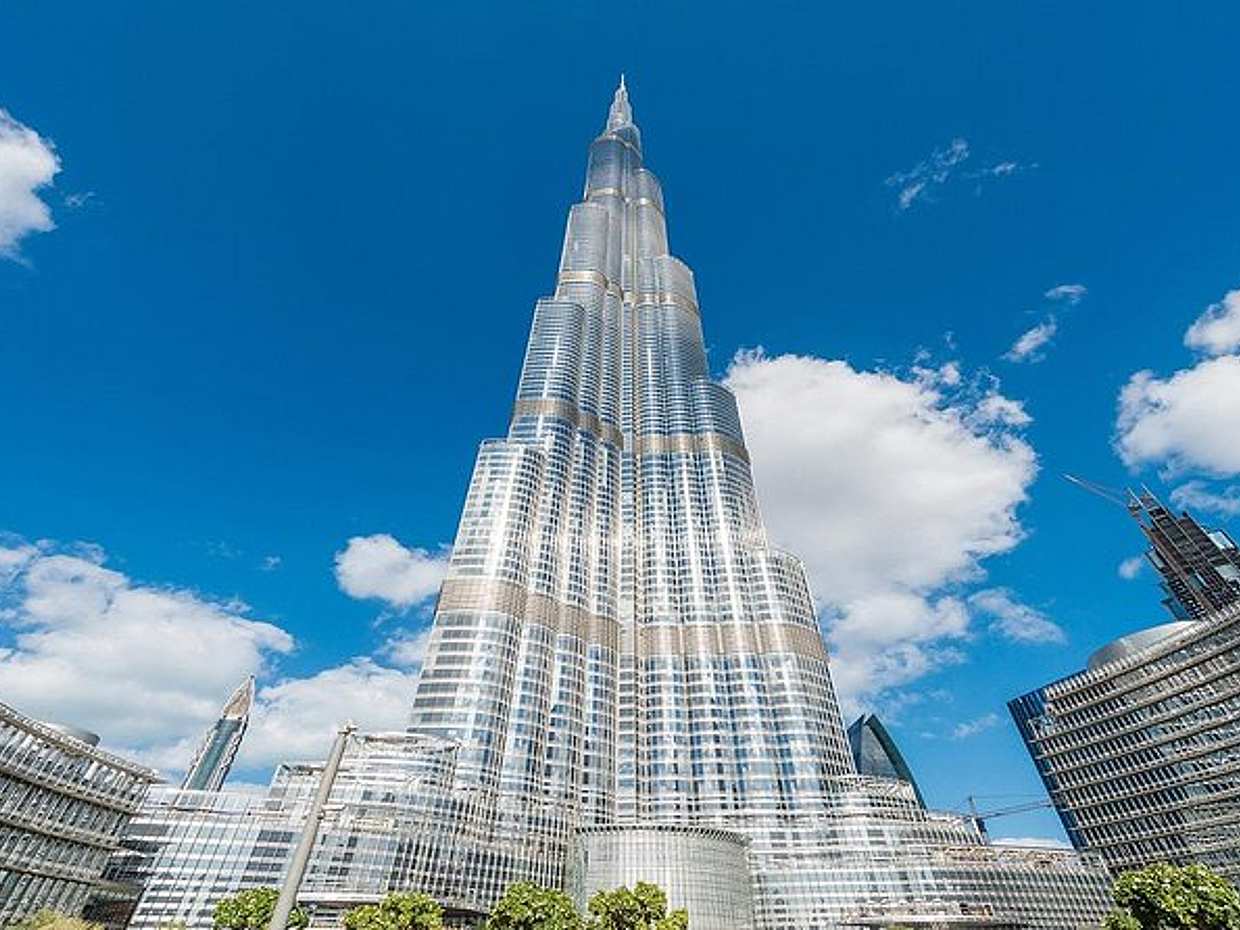 Dubai Mall Shopping, Burj Khalifa 148th floor - At the Sky Experience & Musical Fountain Show with Private Transfers in United Arab Emirates