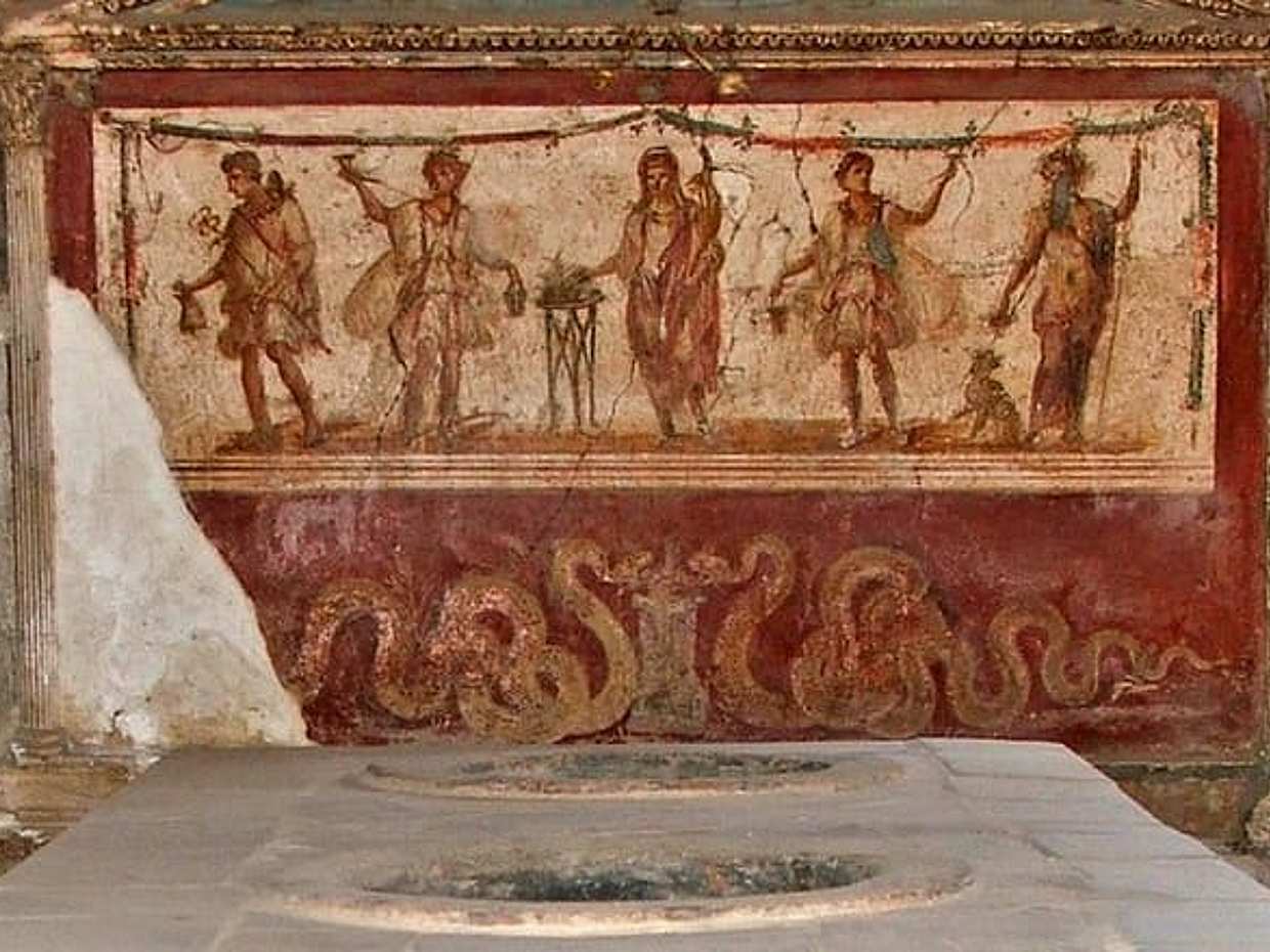 From Naples - Enjoy Pompeii drive tour with official Archaeological Guide -, photo 3