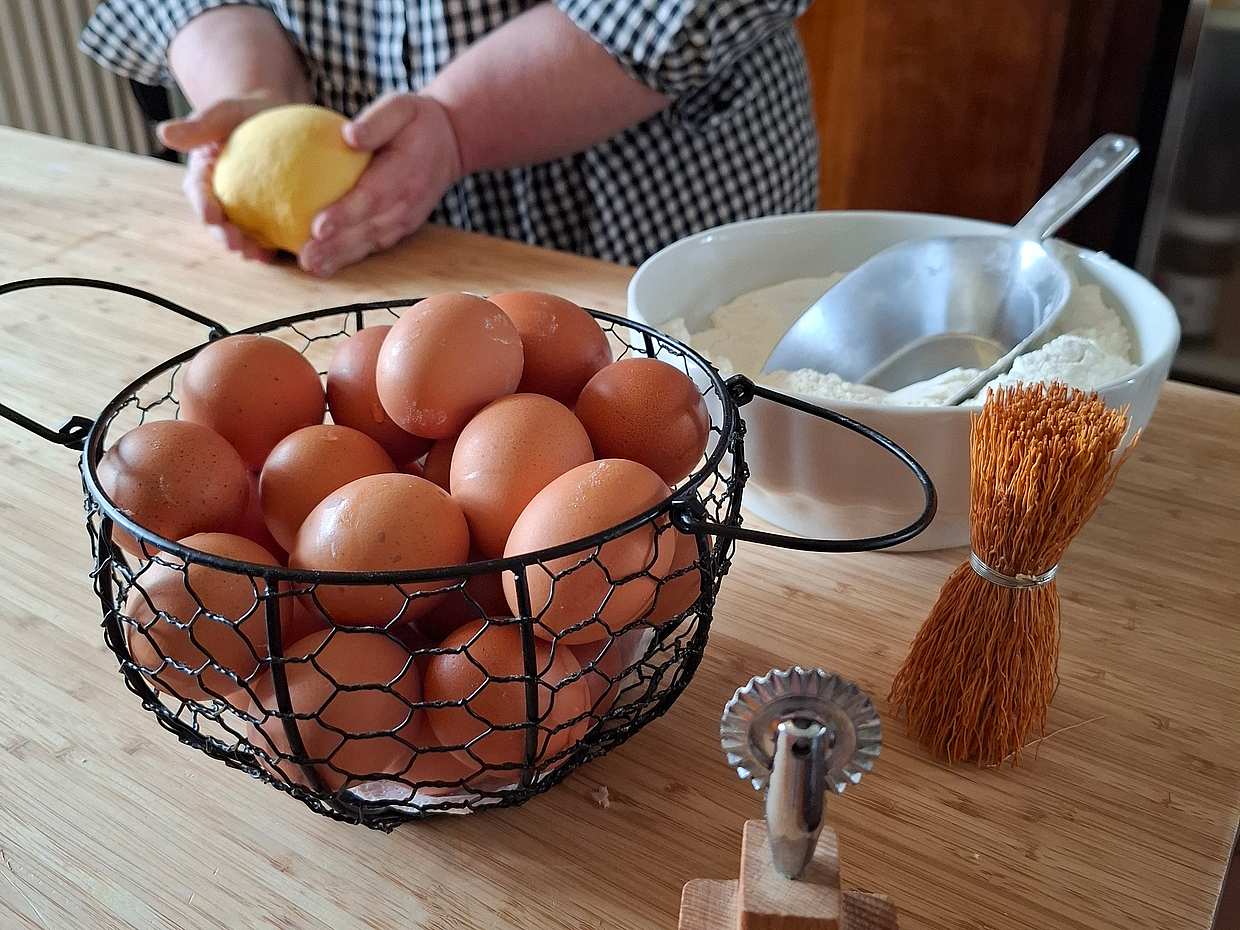 Sassuolo: Arte barroco y sabores auténticos en Italia, Bolonia.
, photo 5