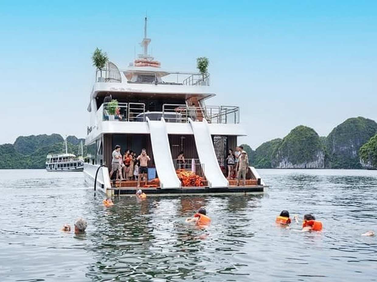 D'Charme Luxury Day Cruise Discover the MOST Stunning Lan Ha Bay in Vietnam, Ha Long, photo 5