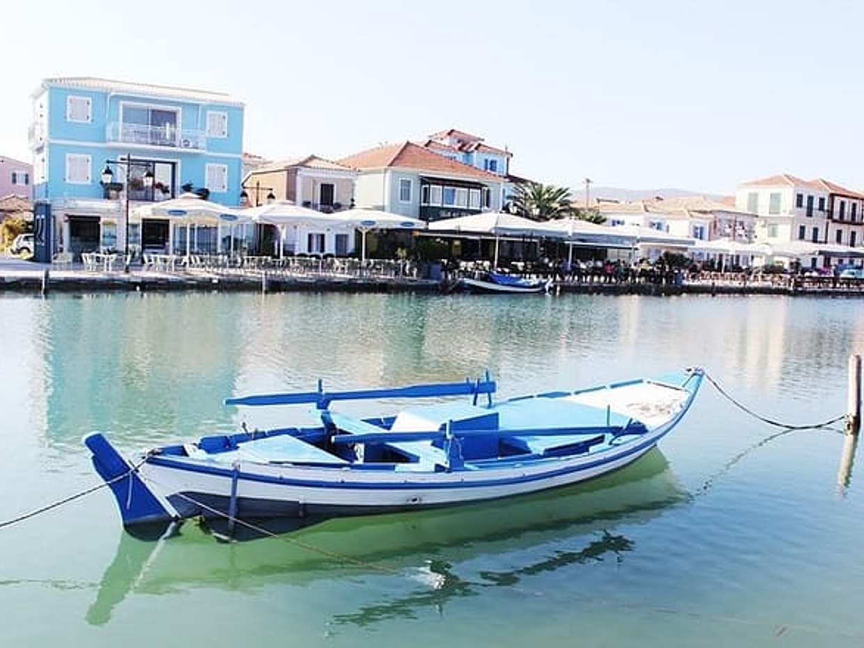 Transfer from/to Preveza Airport to/from Lefkas Town, Greece, photo 4