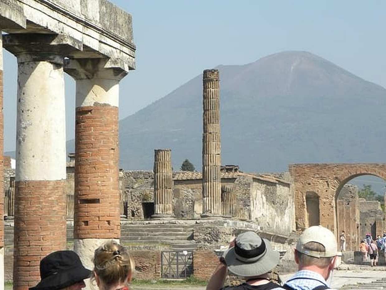 Pompeii & Naples: Half-Day Shared Tour from Naples with Skip-the-Line Ticket, photo 5