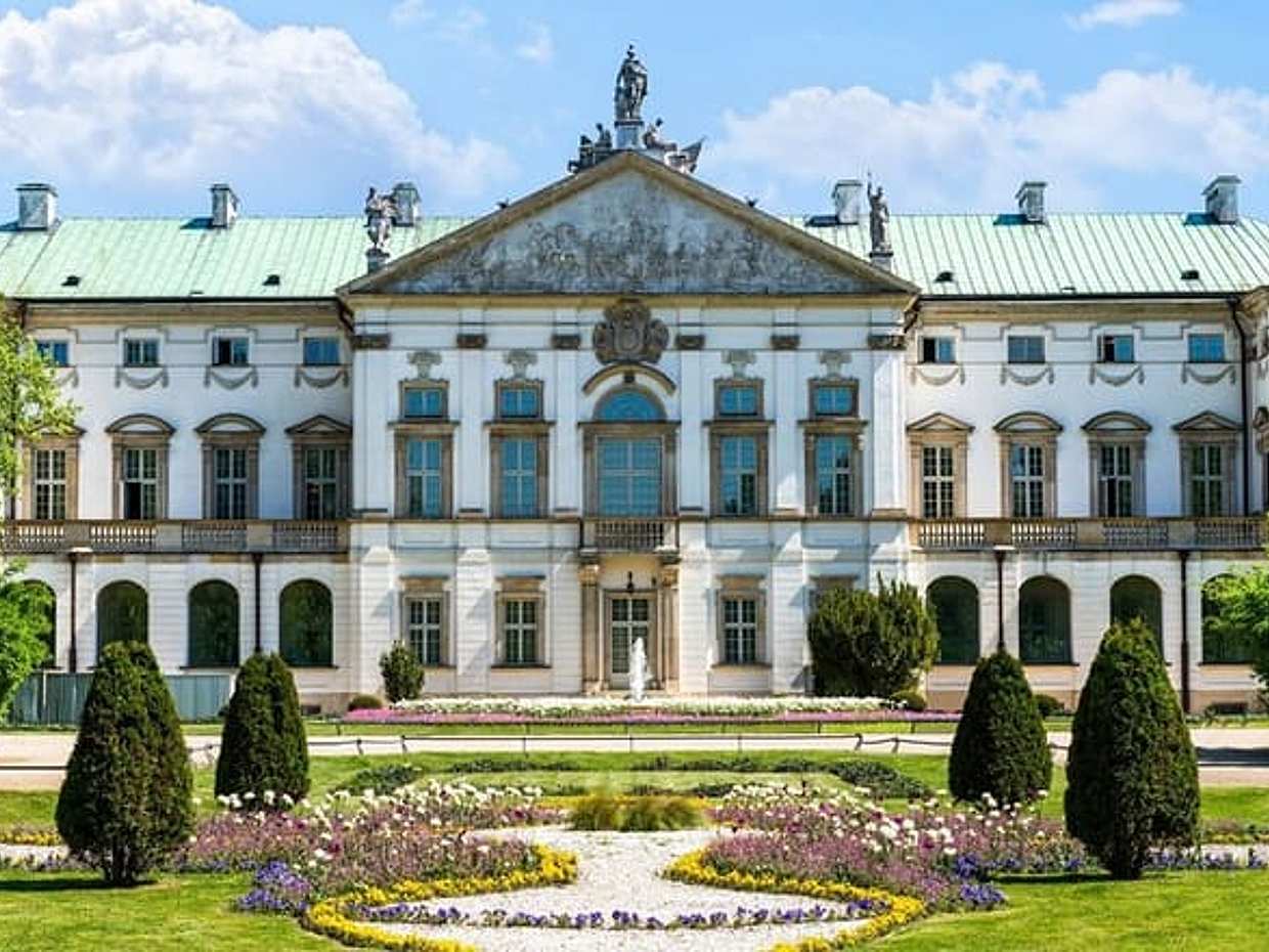 Warsaw Scavenger Hunt & Highlights Self-Guided Walking Tour in Poland, photo 4