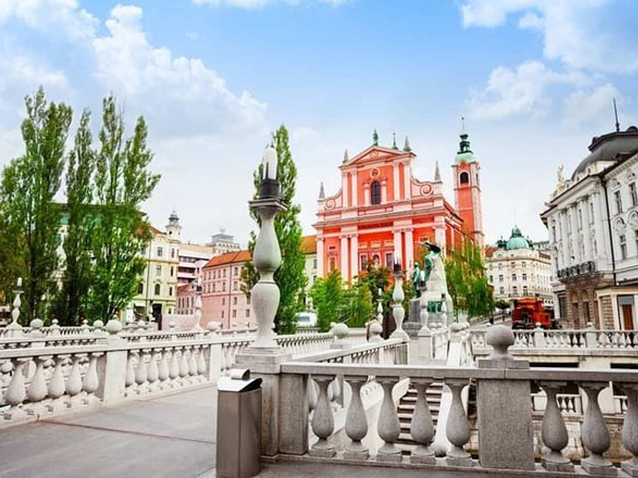 Ljubljana Scavenger Hunt & Highlights Self-Guided Walking Tour, photo 5