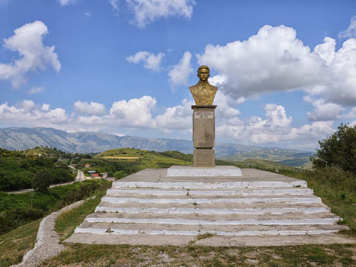 Descubra Vlora e visite o Parque Arqueológico de Amantia, Albânia., photo 4