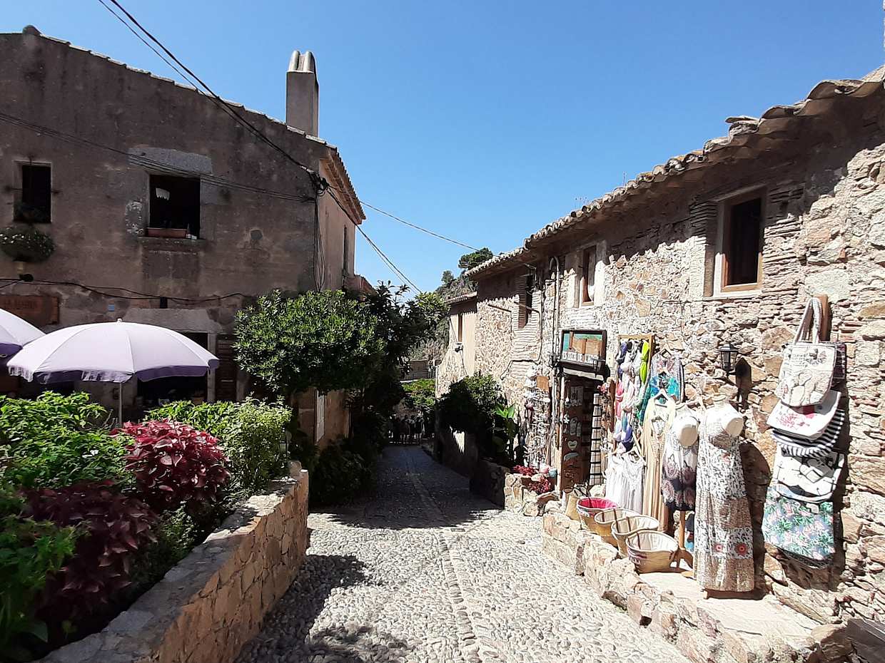 Costa Brava: Den na pláži v Tossa De Mar ve Španělsku, Barcelona
, photo 3