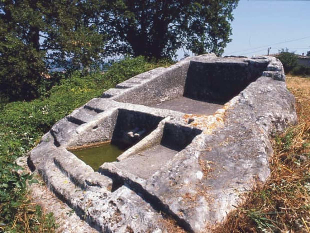 A guided tour of the Palmenti di Pietranico, photo 2