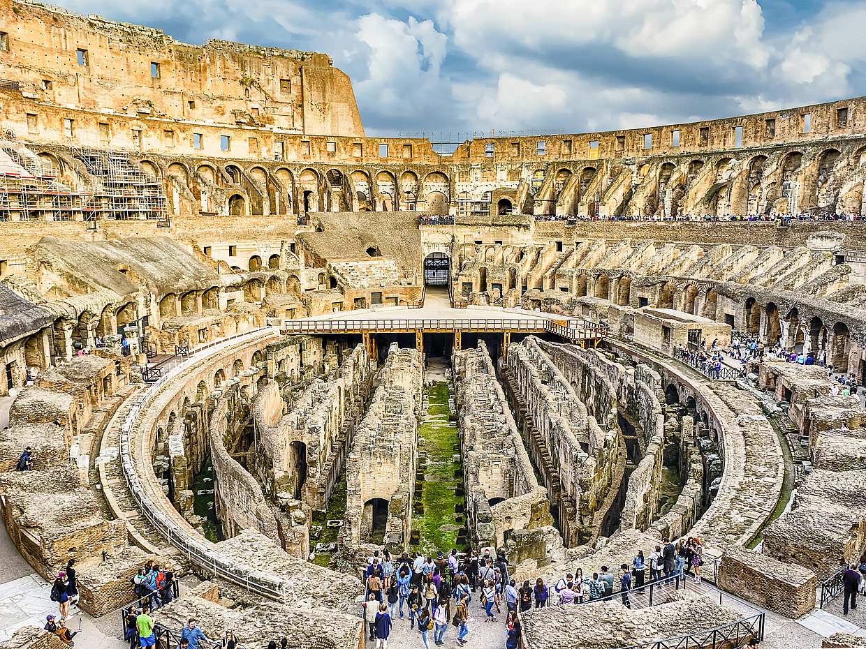 Skip-the-Line Colosseum, Palatine Hill, and Roman Forum Tour