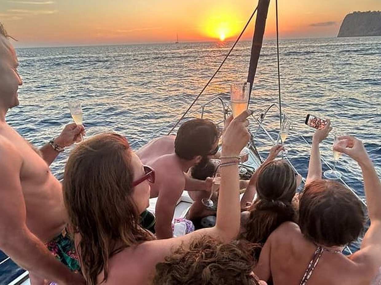 "Esperienza di un Giorno Intero in Barca a Vela alla scoperta di Ibiza e Formentera in Spagna", photo 4