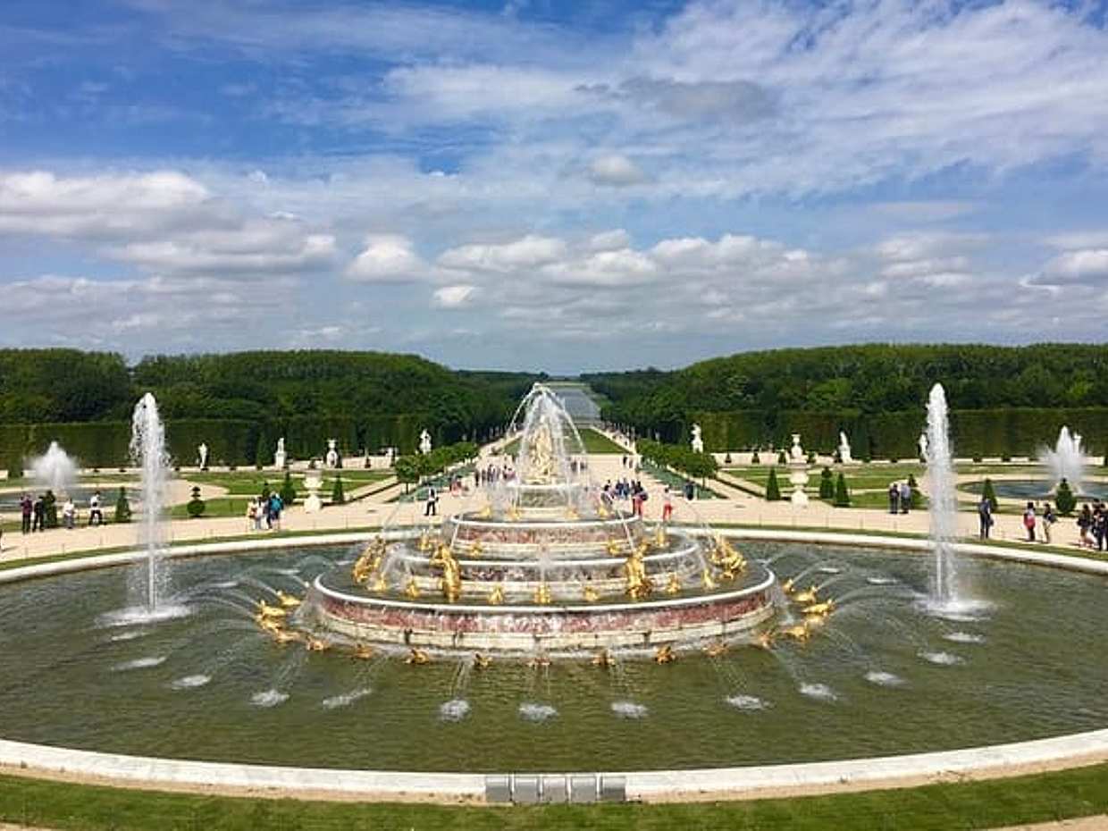 Versailles Palace & Marie-Antoinette's Estate Private Guided Tour with Lunch, photo 3