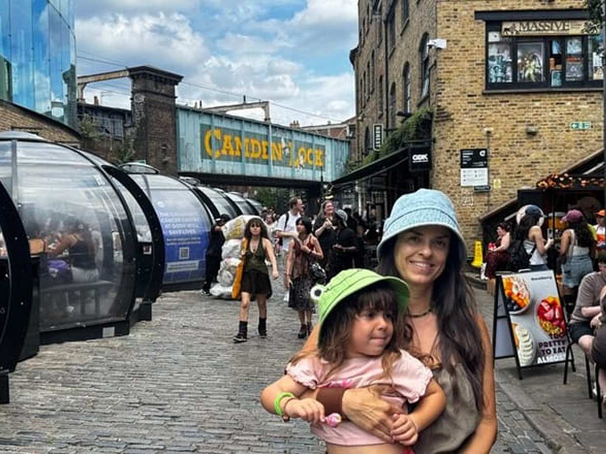 Hidden London Markets & Bansky Street Art and Beer Private Tour in United Kingdom