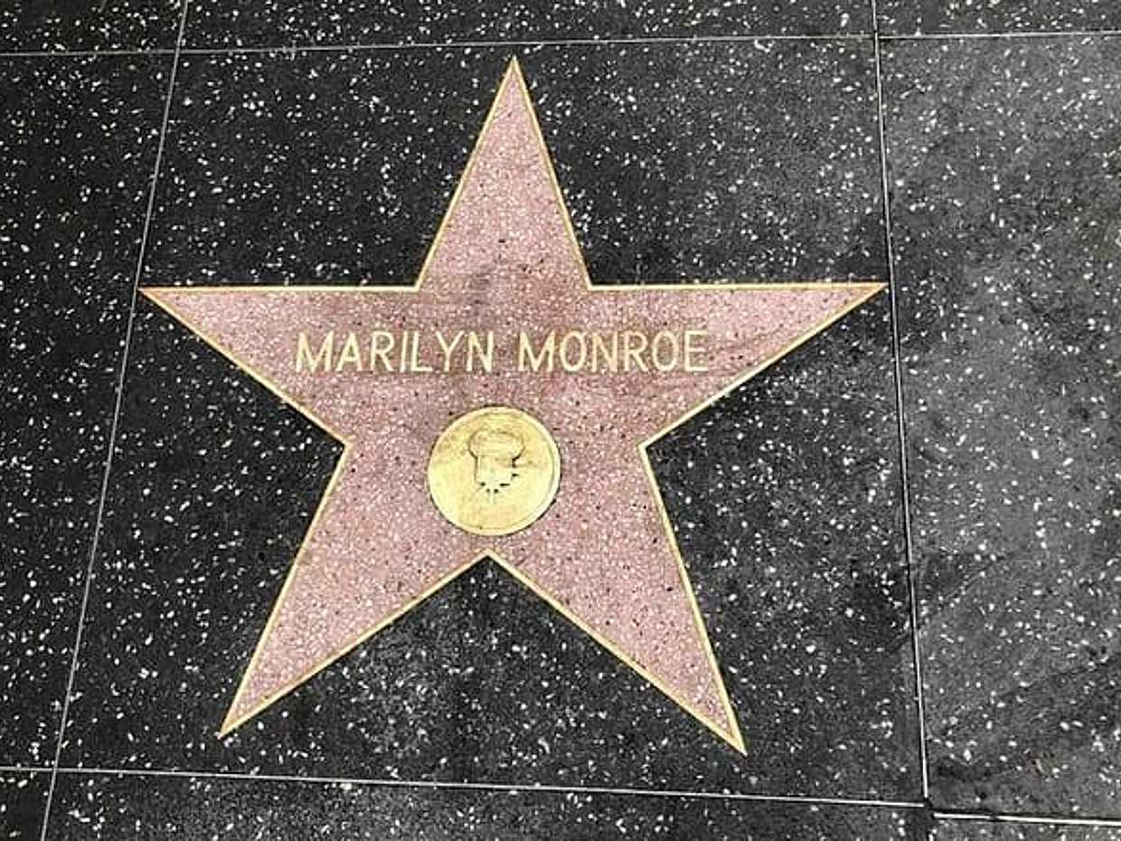 Hollywood Ghost Hunt: Marilyn Monroe Mystery Walk, United States, photo 4