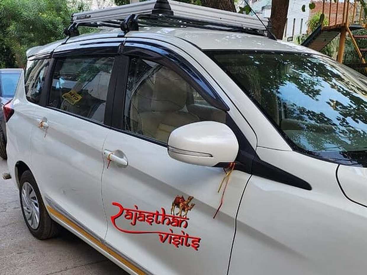 Private Transfer From Delhi to Jaipur One Way Sedan/SUV