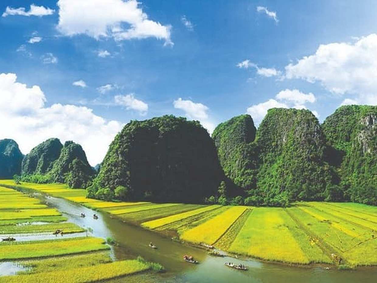 Ninh Binh Luxury Day Tour from Hanoi | Small Group Max 9 Guests, photo 2
