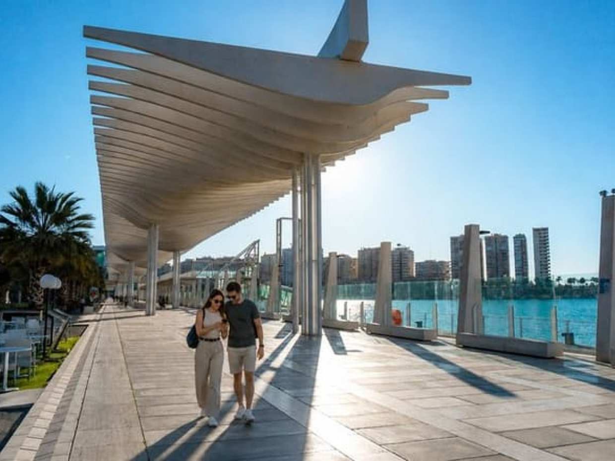 "Tour a piedi autoguidato: caccia al tesoro ed elementi salienti di Malaga in Spagna", photo 2