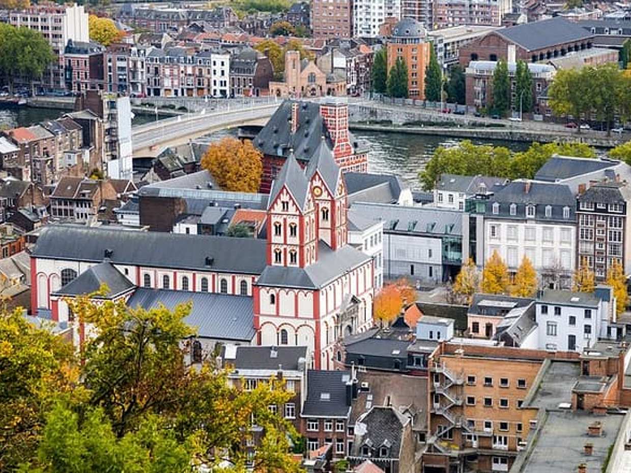Liege Scavenger Hunt & Highlights Self-Guided Walking Tour, Belgium