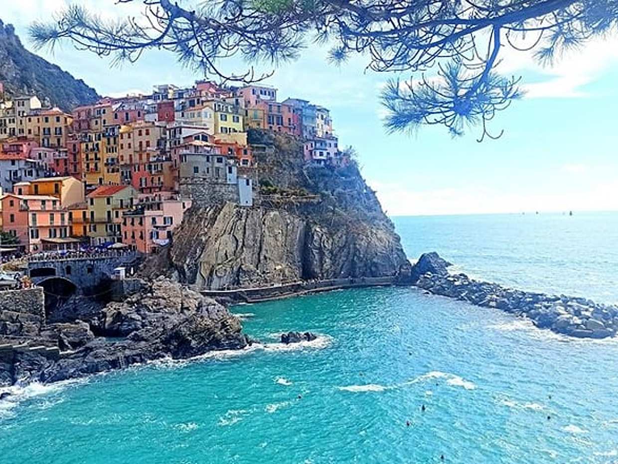 Private Tour: "Visit Wonderland Cinque Terre and Porto Venere" in one day