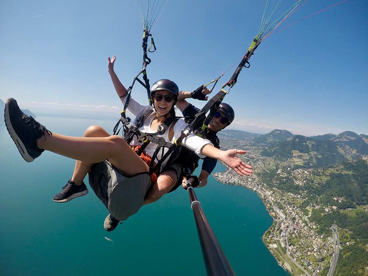 Lake Geneva Paragliding Flight, photo 2