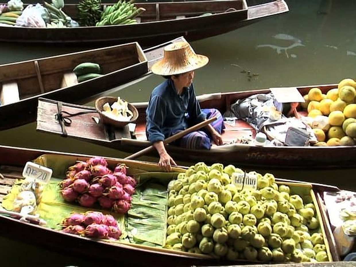 Exclusive Floating Market & River Kwai Private Experience, photo 2
