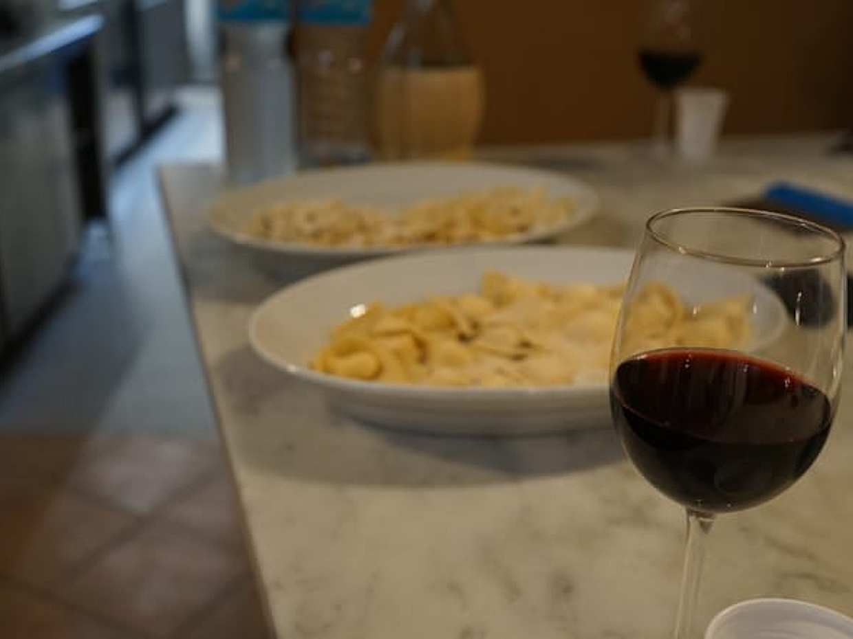From Florence: Tuscan cooking class and San Lorenzo food market small group tour, photo 4