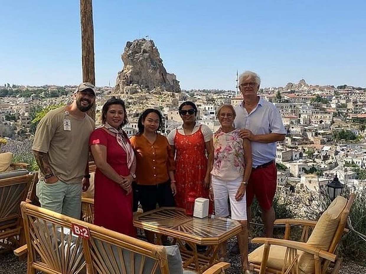 Kapadokya Kırmızı Tur, ÖĞLE YEMEĞİ ve Türkiye, Nevşehir'de Sıra Atlama GİRİŞ BİLETLERİ dahil, photo 5