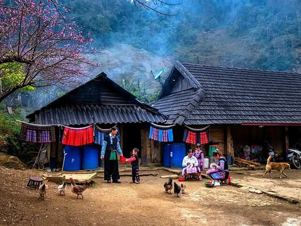 2-Days Sapa Trekking From Hanoi Overnight in Tavan Village, Vietnam, photo 3