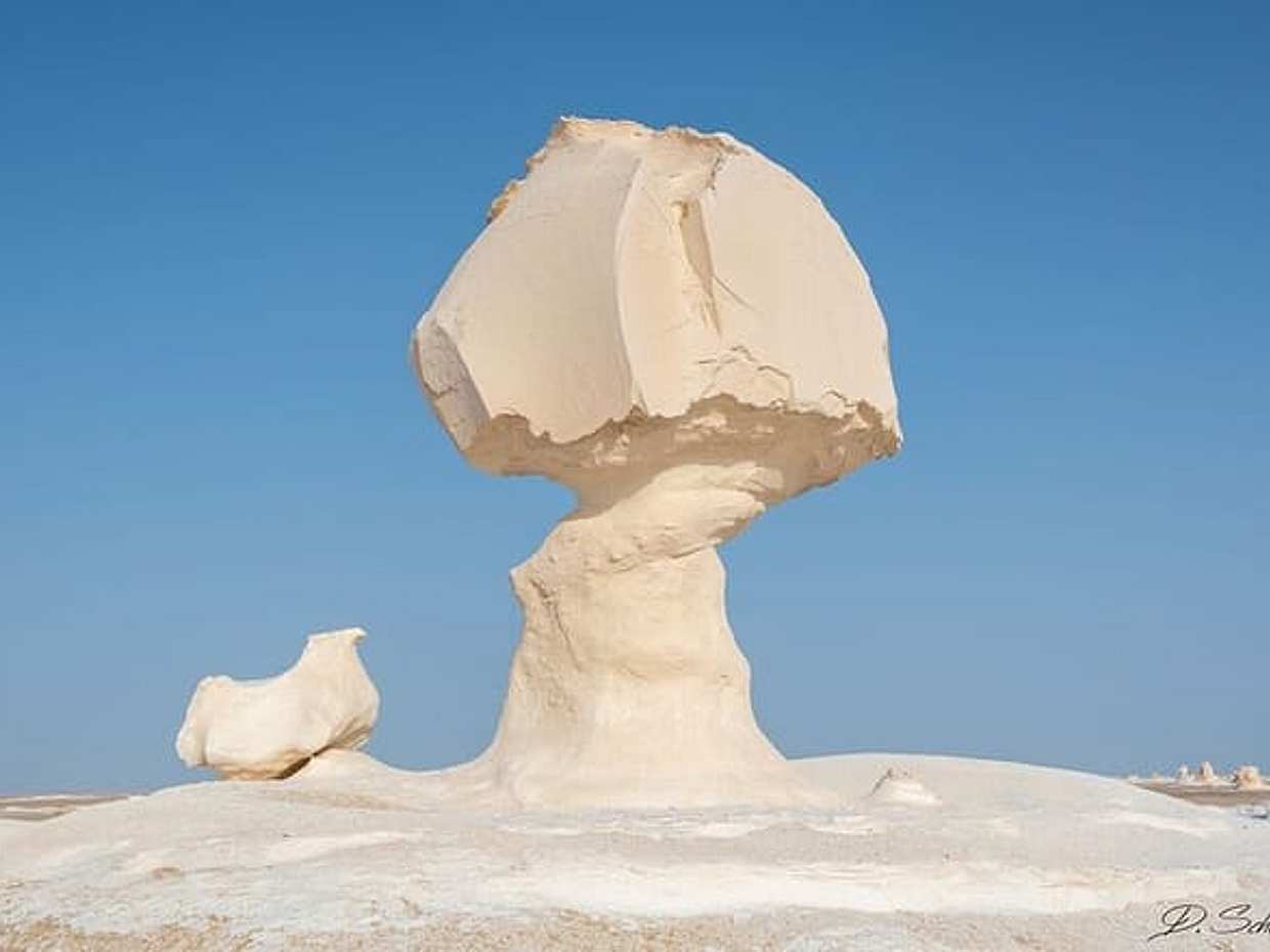 Full Day Tour in Bahariya Oasis and Black & White Desert with Lunch, photo 2