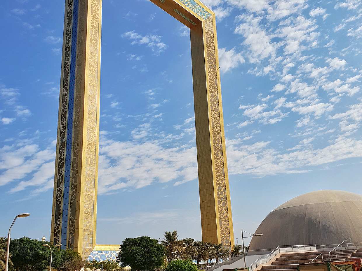 Dubai Frame Admission: A Golden View in United Arab Emirates