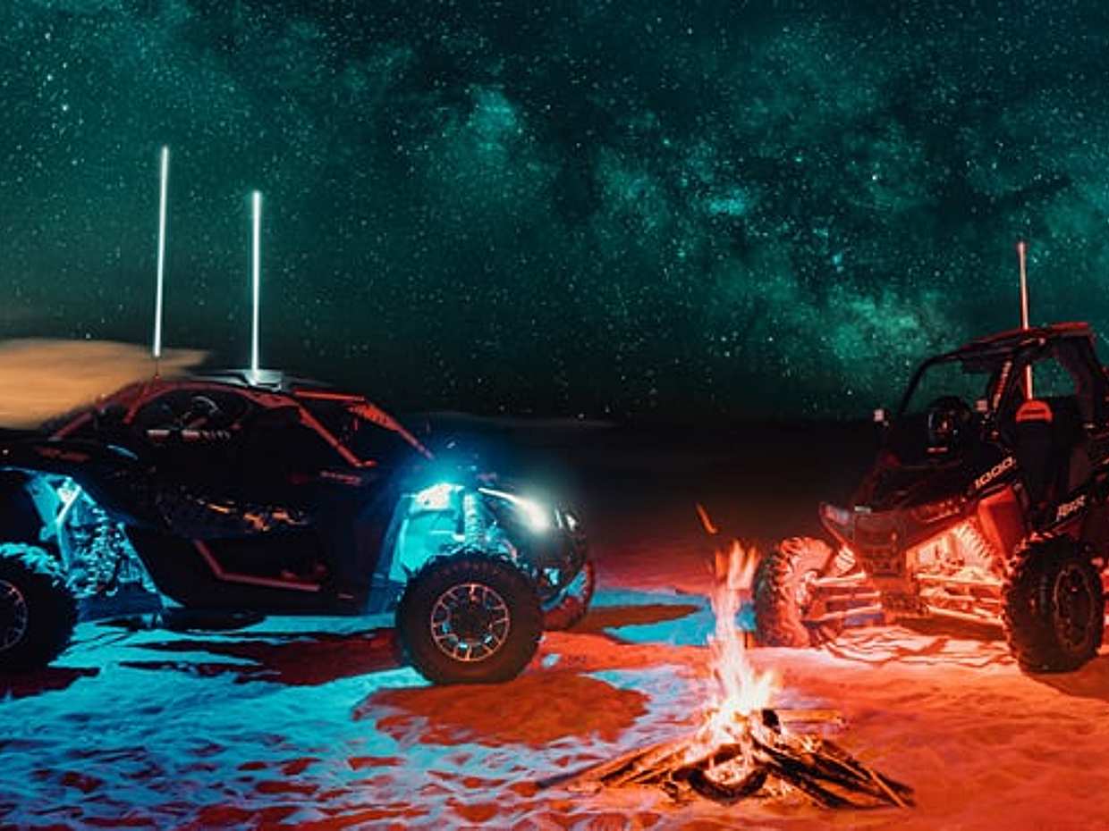 NIGHT RAID : Dubai Desert Buggy w/Camel Ride & Sandboarding