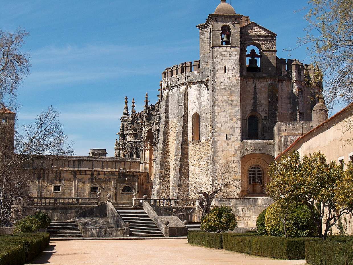 The Essential North Multiday Tour of Coimbra, Porto and the Douro Valley in Lisbon, Portugal