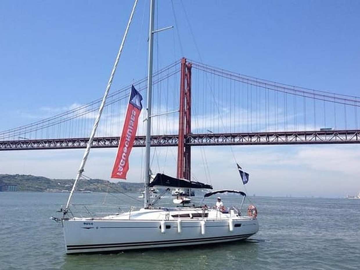 2 hours private sailing tour Lisbon in Portugal, Lisboa, photo 2