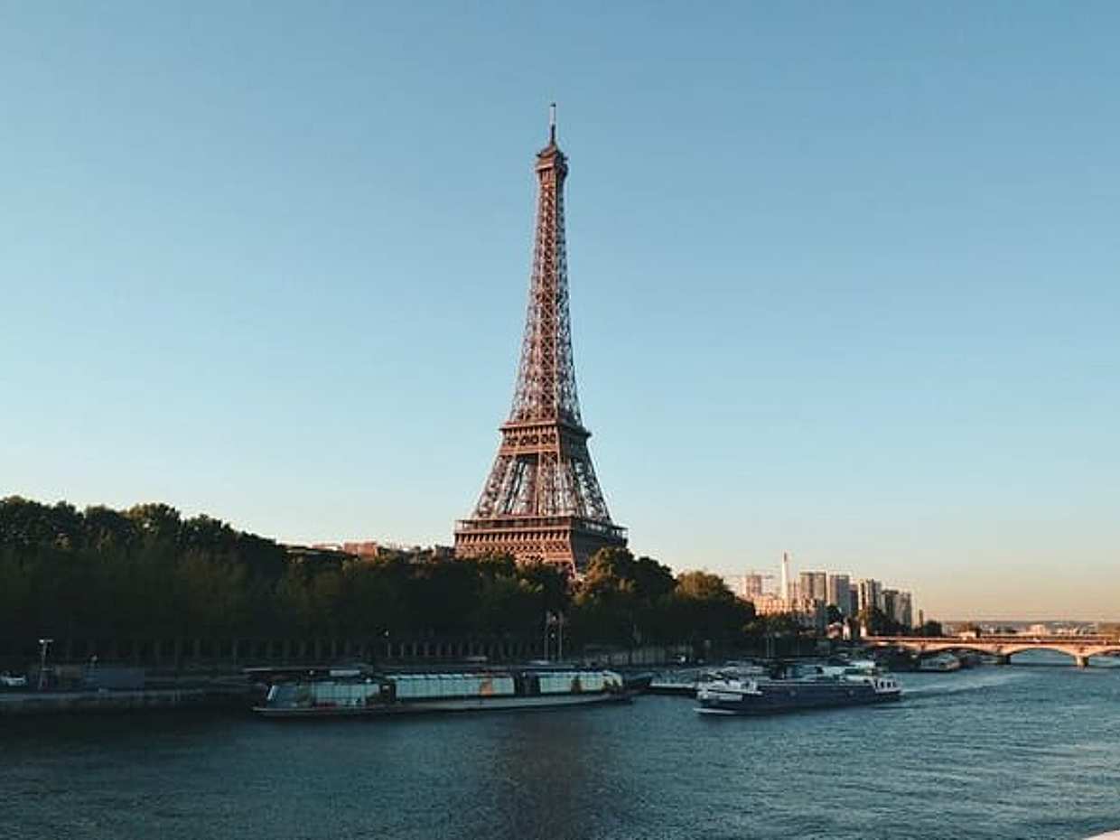 Visit Eiffel Summit with Crepe & Waffle Tasting, photo 2