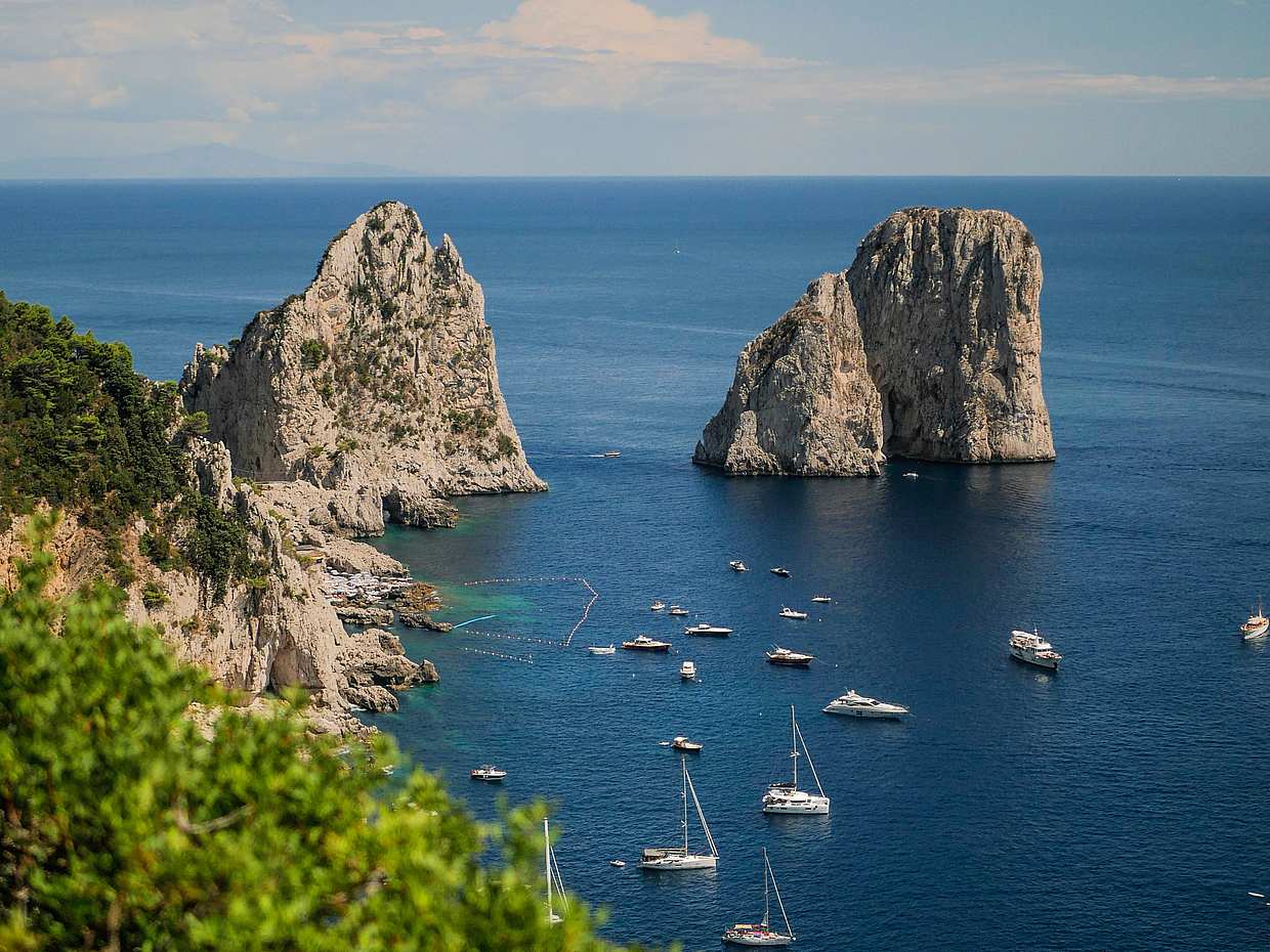 Capri Private Yacht Tour from Capri in Italy, photo 3