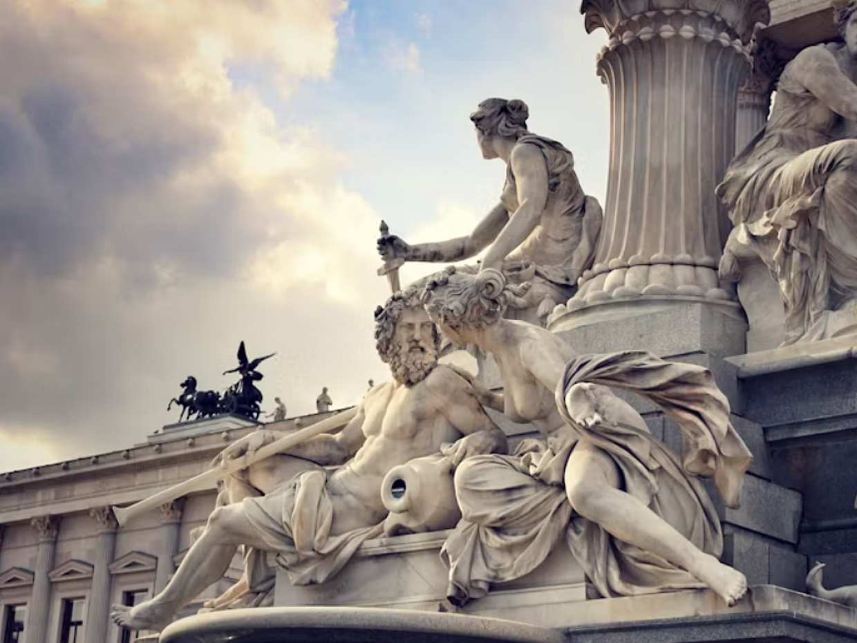 Vienna, City of Many Pasts: Guided City Tour with a Friendly Historian in Austria, photo 3
