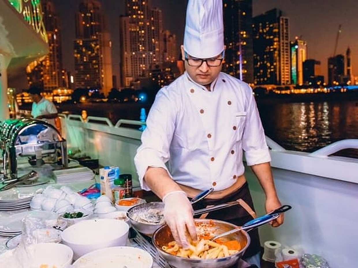 Dubai Lotus Mega Yacht Dinner Cruise in United Arab Emirates, photo 4
