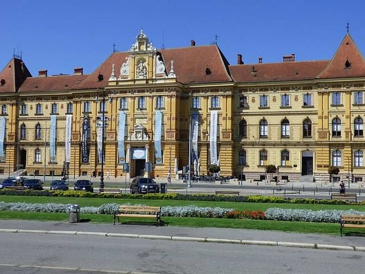 Private transfer from Rijeka to Zagreb with a local driver, Croatia, photo 4