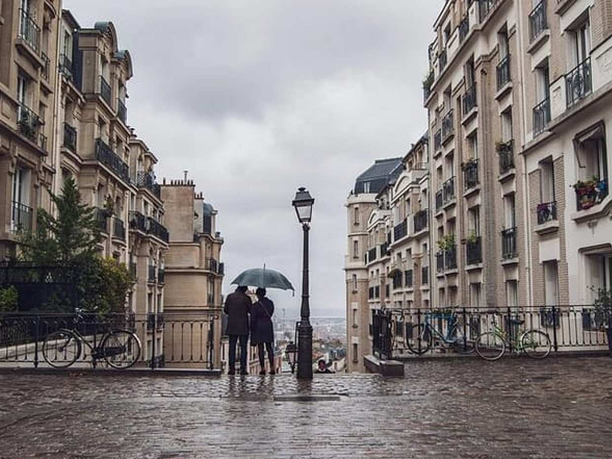 Private Tour of Eiffel Summit, Montmartre & Seine River Cruise, photo 2