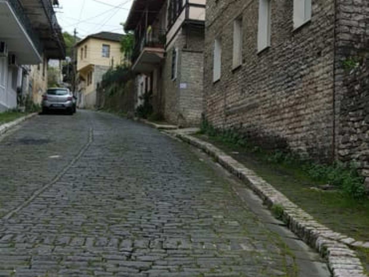 Gjirokastra: the Ottoman city and Blue Eye Spring , photo 3