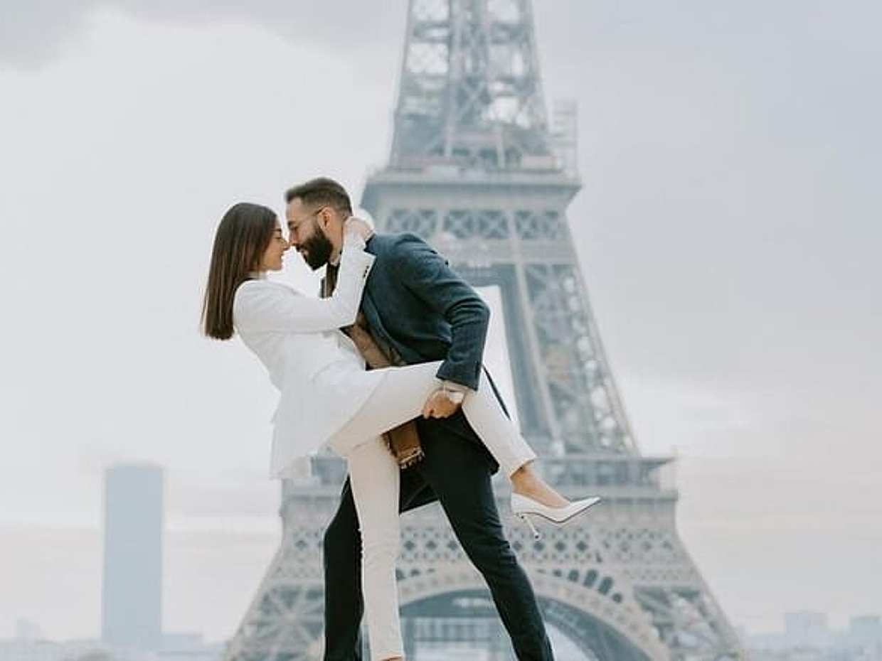 Private Photoshoot, Cruise, Dinner and Eiffel Summit, photo 2