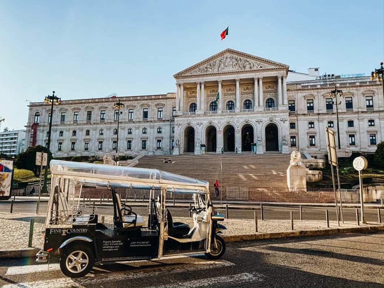 "3-stündige Tuk-Tuk-Tour durch das mittelalterliche Lissabon + böhmische Viertel in Portugal", photo 3