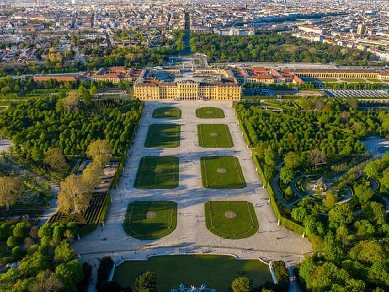 "Tour privado a pie de 4 horas por la historia y la gastronomía de Viena con guía en Austria", photo 5