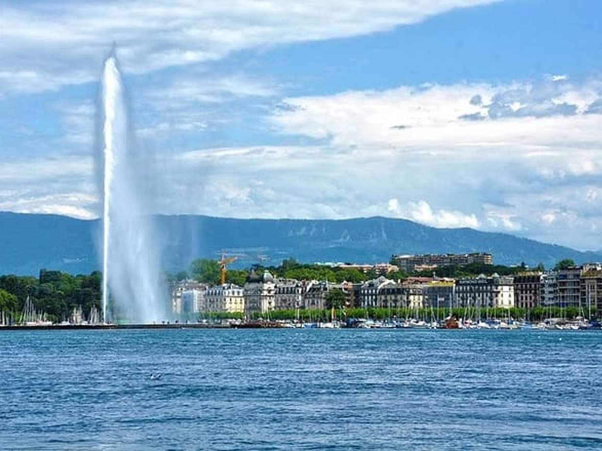 Timeless Geneva: Discover Old Town & Cultural Treasures, photo 3