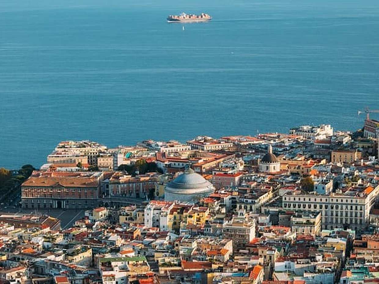 Fotoğrafçı, İtalya'nın Napoli Şehri'nde Profesyonel Fotoğraf Çekimi", photo 2