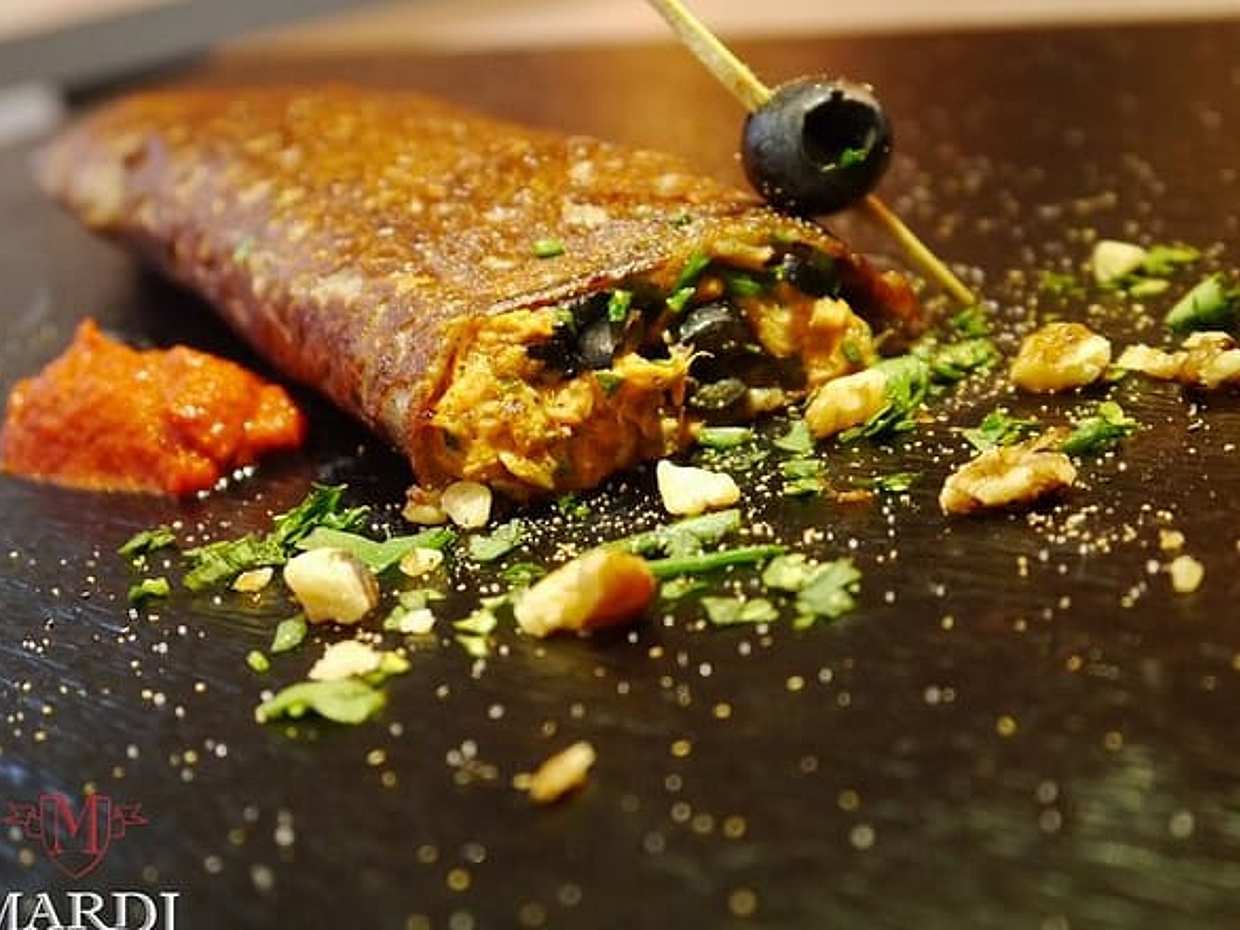 Eiffel Tower & Seine Cruise with hotel pick up and Crepe Tasting