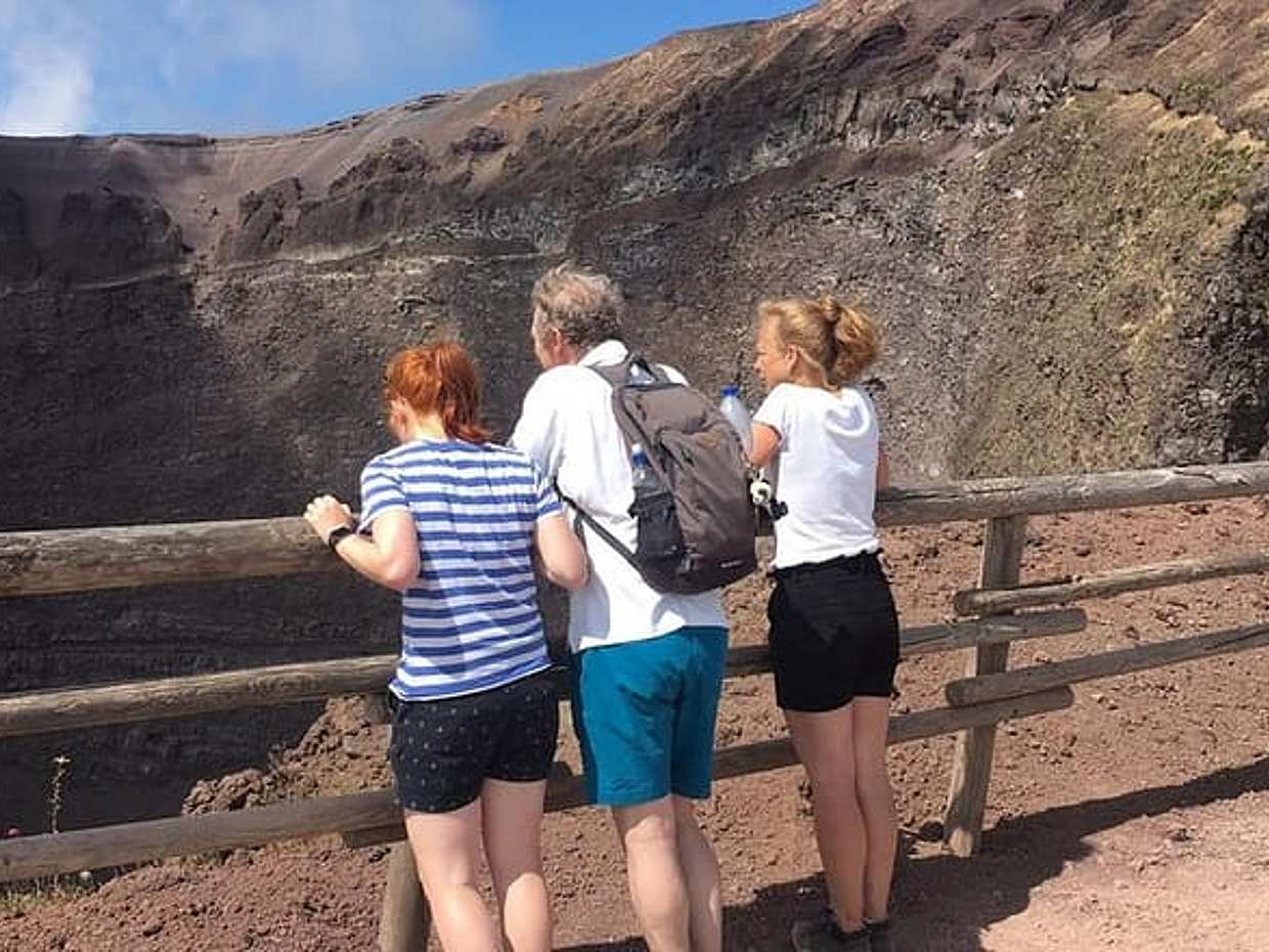 Private Half-Day Sightseeing Tour of Vesuvius National Park
