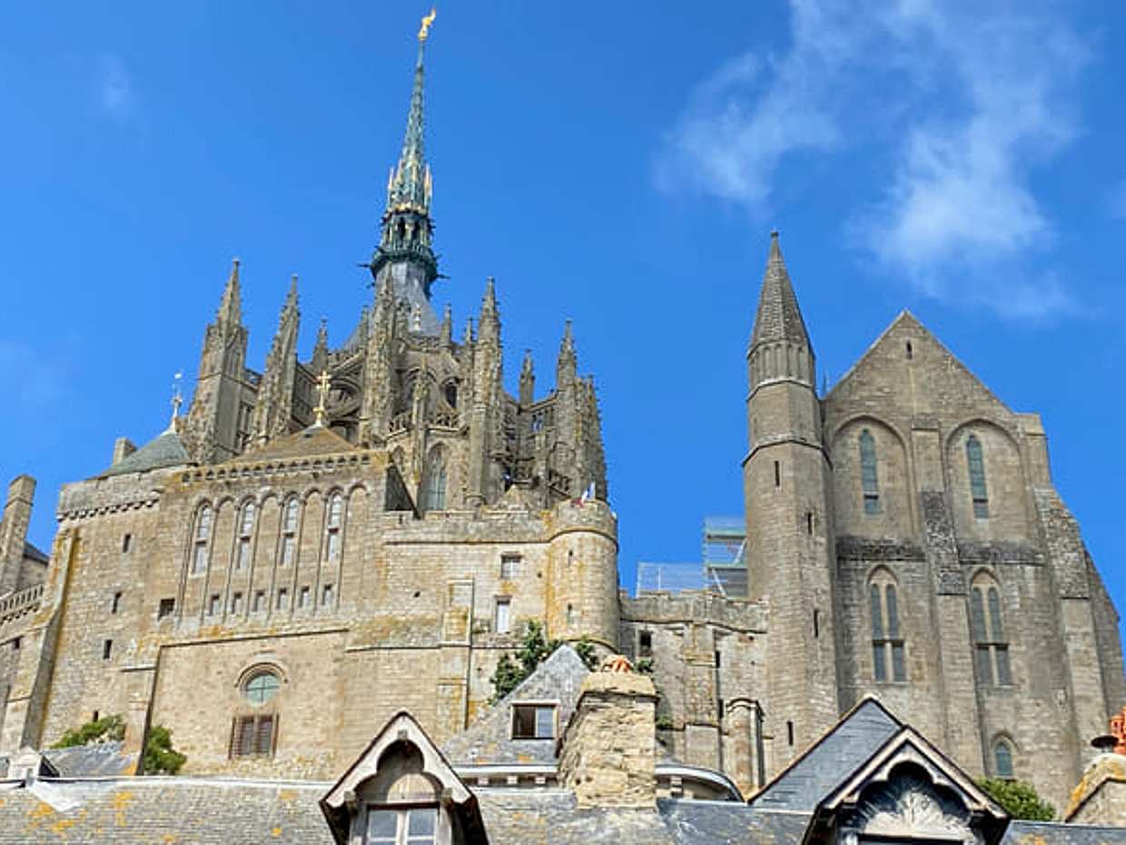 Private Mont Saint-Michel trip from Paris Calvados tasting.